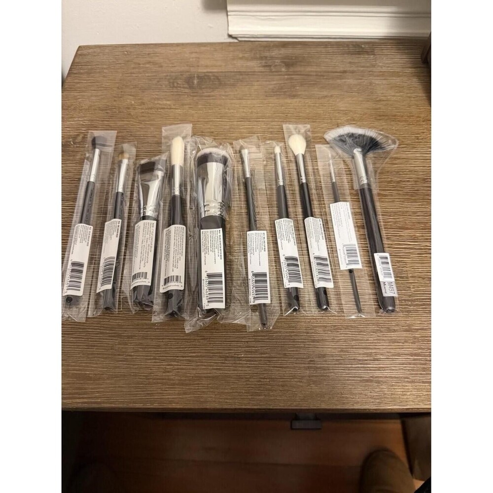 Morphe Face and Eye Makeup Brush Bundle Of 10